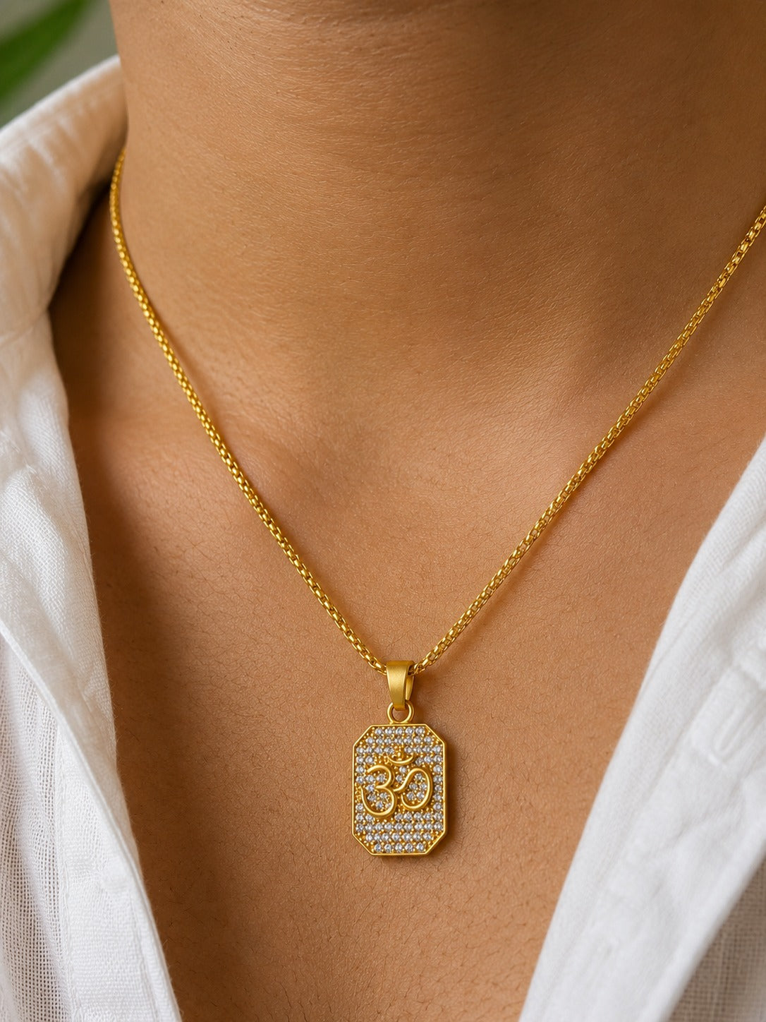 Divine Om Pendant With Chain